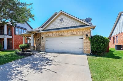 10969 Hawks Landing Road, Fort Worth TX 76052 - Photo 4