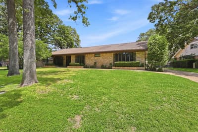 2308 Briarwood Boulevard, Arlington TX 76013 - Photo 4