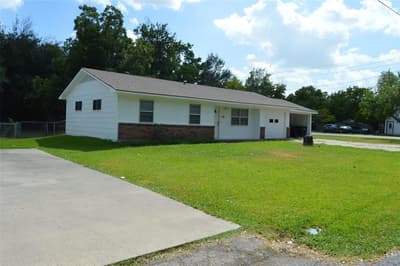 3321 Eastland Avenue, Greenville TX 75402
