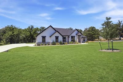 2017 Forest Bridge Drive, Azle TX 76020 - Photo 2