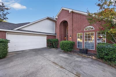 1911 Enchanted Lane, Mansfield TX 76063 - Photo 3