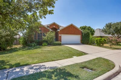 8005 Joshua Tree Court, Arlington TX 76002