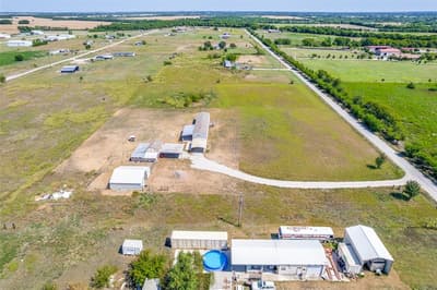 408 County Road 4415, Whitewright TX 75491 - Photo 5