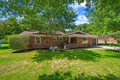 3517 Wooten Drive, Fort Worth TX 76133 - Photo 2