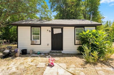 2000 Parrish Street, Bellmead TX 76705 - Photo 5