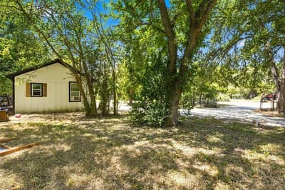 2000 Parrish Street, Bellmead TX 76705 - Photo 4