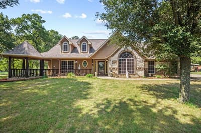 112 Knight Court, Springtown TX 76082