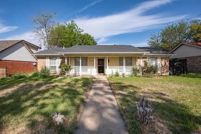 1017 Mill River Drive, Garland TX 75043