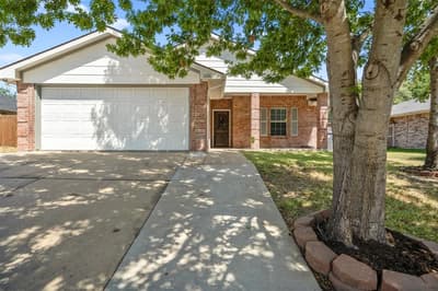 1626 Canary Island Court, Dallas TX 75217 - Photo 4