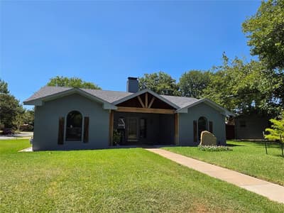 6909 Sandalwood Lane, Fort Worth TX 76116