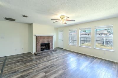 2415 Mallory Lane, Lancaster TX 75134 - Photo 3
