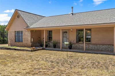 271 County Road 3580, China Spring TX 76633 - Photo 3