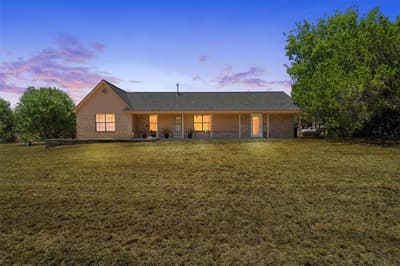 271 County Road 3580, China Spring TX 76633