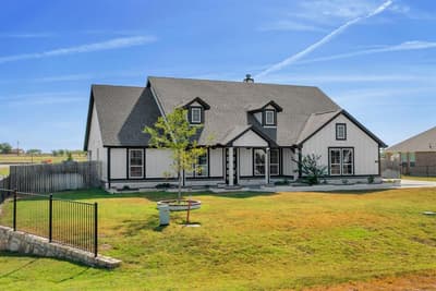 107 Red Cliff Court, Rhome TX 76078 - Photo 2