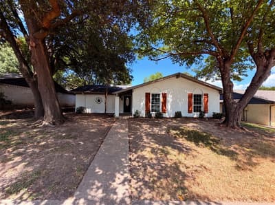 922 Meadowdale Circle, Garland TX 75043