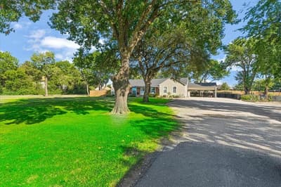 3201 W Park Row Boulevard, Corsicana TX 75110 - Photo 3