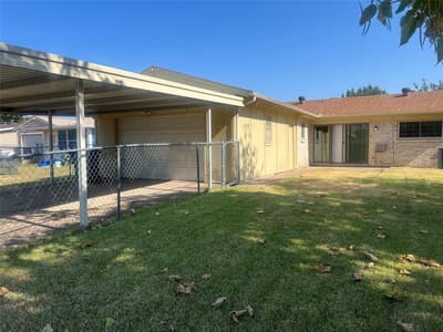 10034 Hymie Circle, Dallas TX 75217 - Photo 2