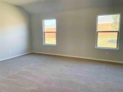 807 Wolf Creek Drive, Cleburne TX 76033 - Photo 5