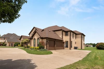 2627 Wells Court, Cedar Hill TX 75104 - Photo 2