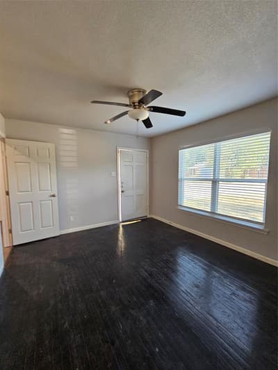 632 Freeman Drive, Garland TX 75040 - Photo 5