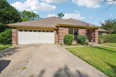 5629 Puerto Vallarta Drive, North Richland Hills TX 76180 - Photo 2