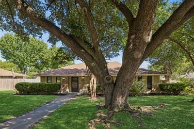 117 Wesley Drive, DeSoto TX 75115