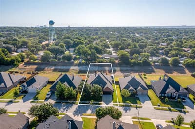 4009 Brookdale Road, Benbrook TX 76116 - Photo 2
