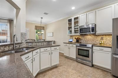 10418 Greenbriar Lane, Rowlett TX 75089 - Photo 4