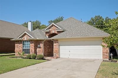 110 Blue Bonnet Circle, Justin TX 76247