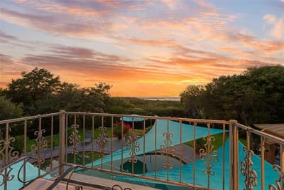 1819 W Belt Line Road, Cedar Hill TX 75104
