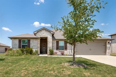 1337 Rolling Meadows Drive, Cedar Hill TX 75104 - Photo 2