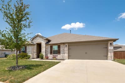 1337 Rolling Meadows Drive, Cedar Hill TX 75104