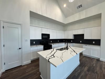 4911 LEE Street, Greenville TX 75401 - Photo 4