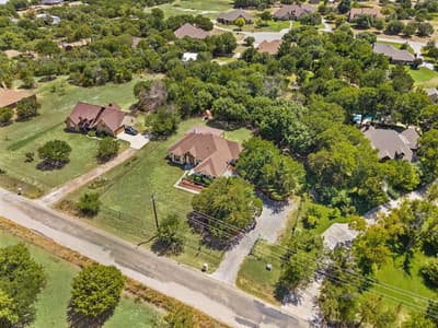 791 Trailwood Drive, Weatherford TX 76085 - Photo 2