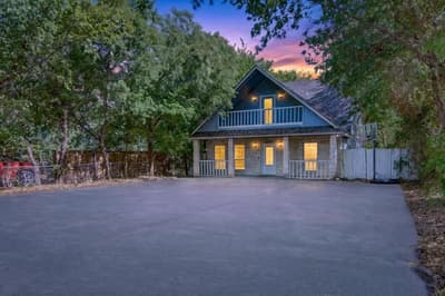 1920 S 15th Street, Waco TX 76706 - Photo 2