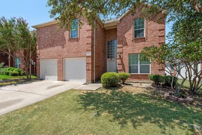 3913 Goose Creek Parkway, Garland TX 75040 - Photo 2