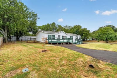 2032 Dorothy Drive, Burleson TX 76028 - Photo 2