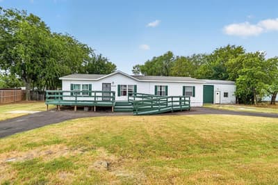 2032 Dorothy Drive, Burleson TX 76028