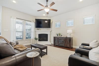 5101 Kentwood Drive, McKinney TX 75070 - Photo 5