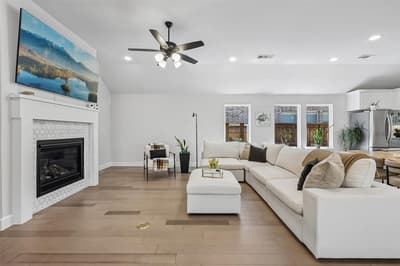 8513 Melrose, The Colony TX 75056 - Photo 2