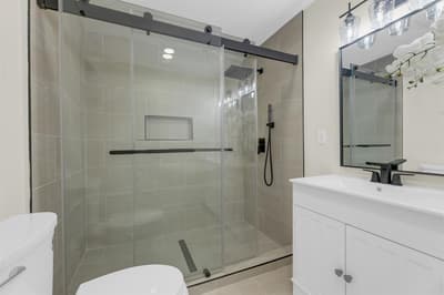 1820 Cedar Crest Boulevard, Dallas TX 75203 - Photo 3