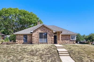 1021 Rio Grande Drive, Benbrook TX 76126 - Photo 3