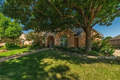 6516 Meadow Haven Drive, Fort Worth TX 76132
