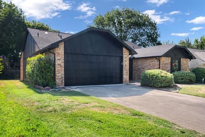 2608 Sprucewood Lane, Euless TX 76039 - Photo 3