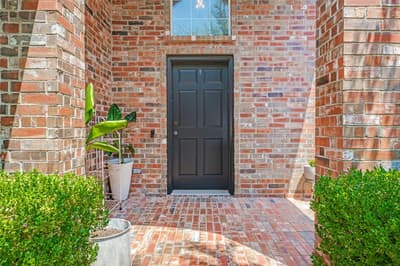 310 Conroe Circle, Argyle TX 76226 - Photo 2