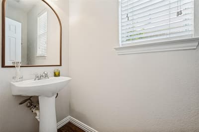 310 Conroe Circle, Argyle TX 76226 - Photo 5