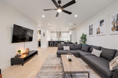 1141 N Madison Avenue # 105, Dallas TX 75208 - Photo 2