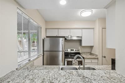 5138 Amesbury Drive # 211, Dallas TX 75206 - Photo 3