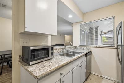 5138 Amesbury Drive # 211, Dallas TX 75206 - Photo 5