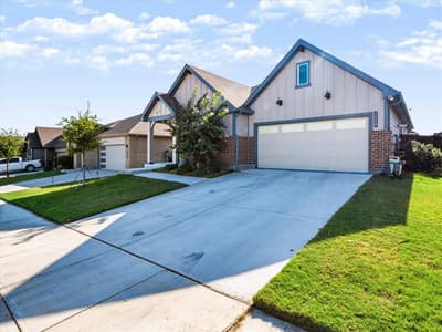 2220 Redwing Drive, Denton TX 76205 - Photo 2